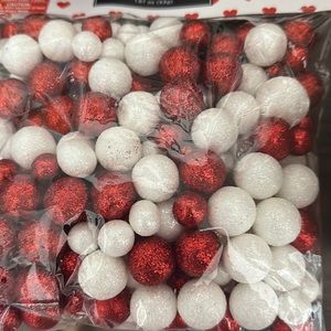 Scatters & fillers glitter red & white balls. 1.87 oz